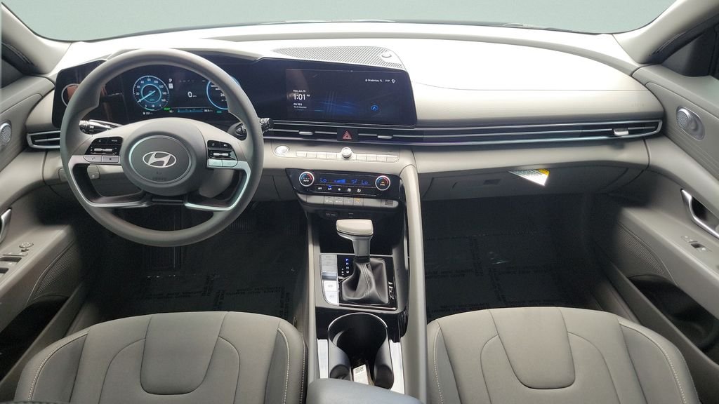 Used 2024 Black Hyundai Blue image 11