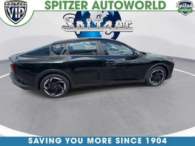 Used 2025 Black Kia EX image 9
