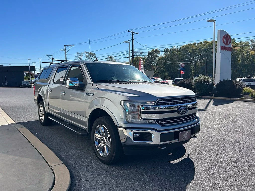 Used 2020 Silver Ford Lariat image 3