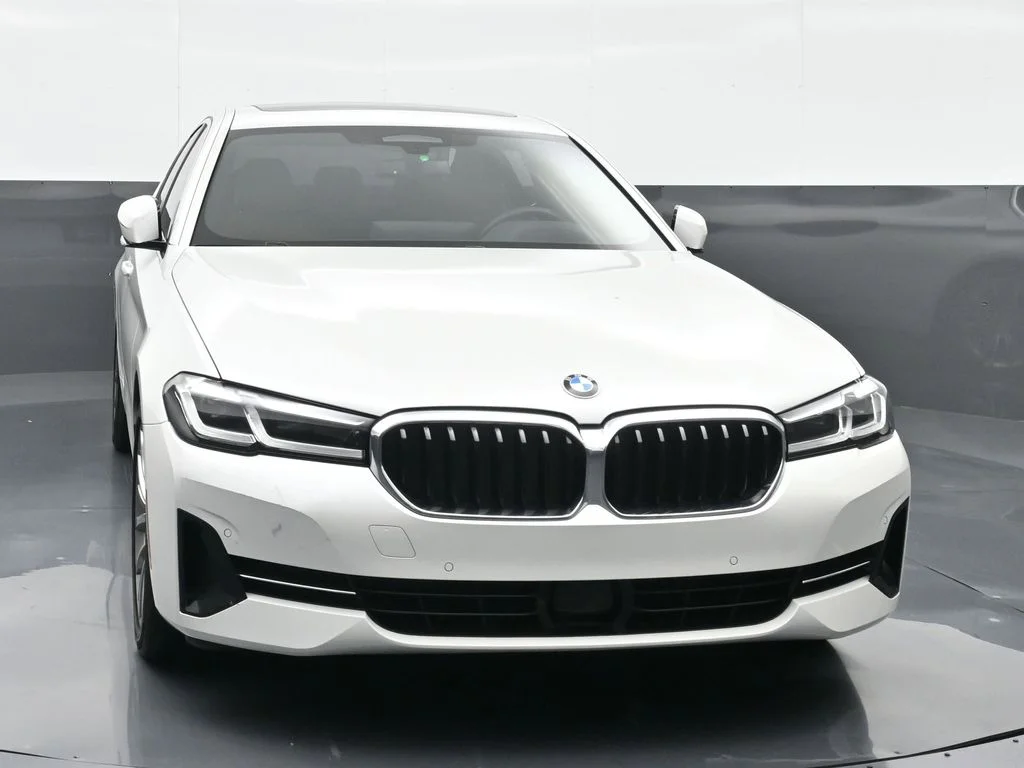 Used 2023 White BMW 530i image 6