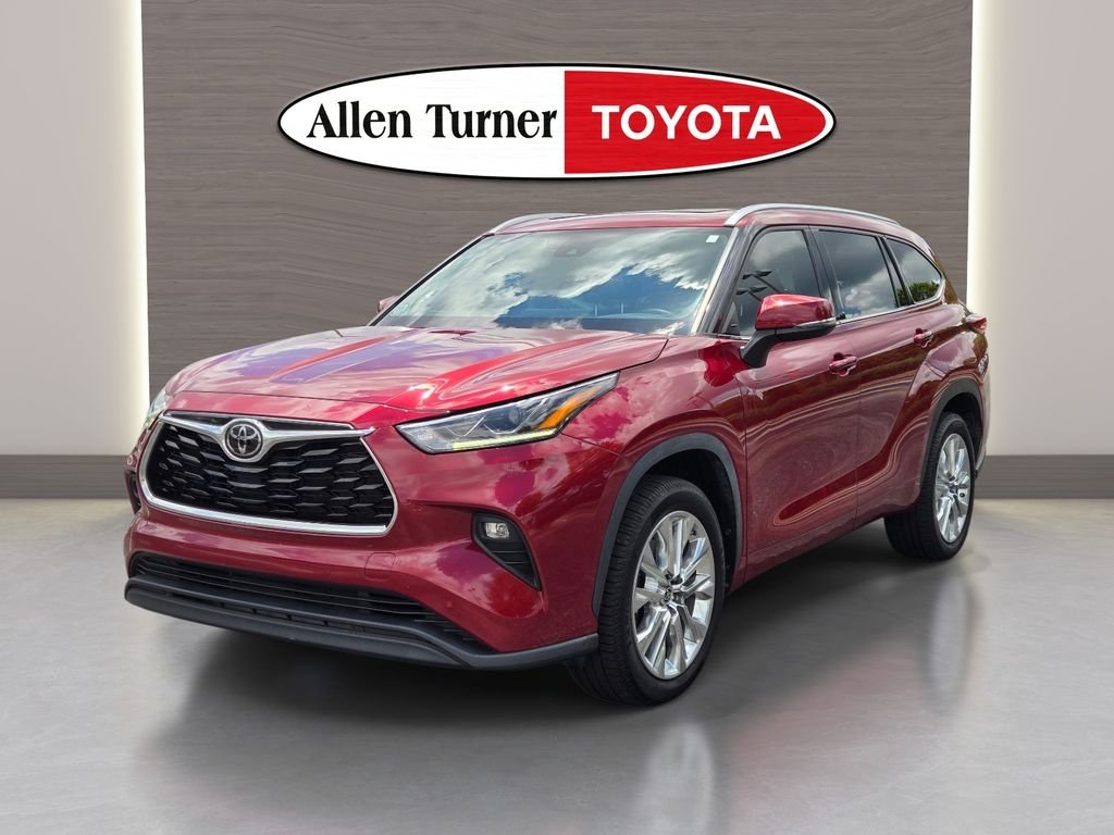 Used 2023 Red Toyota Limited image 4