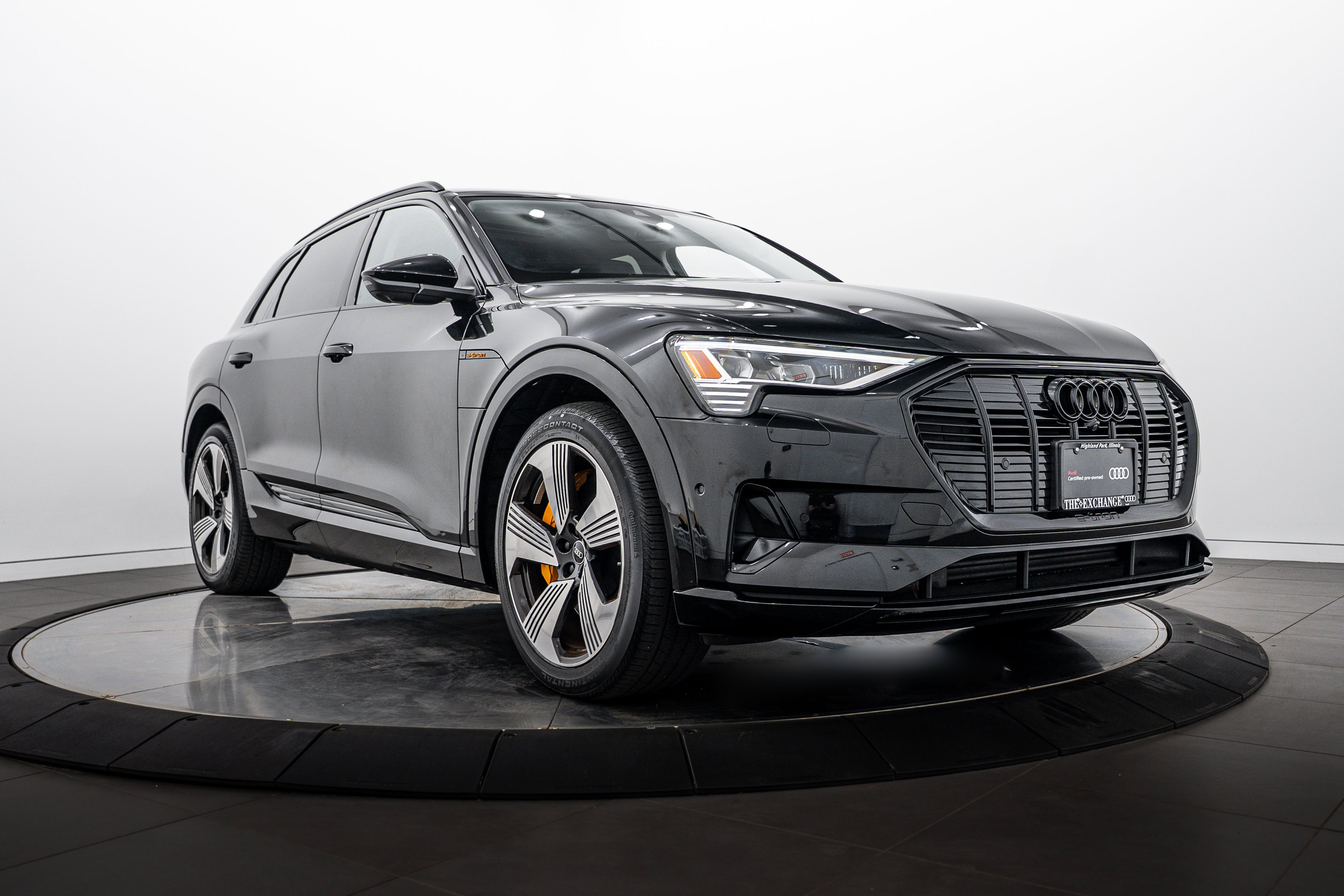 2023 Audi e-tron 95 kWh Premium Plus quattro's photo