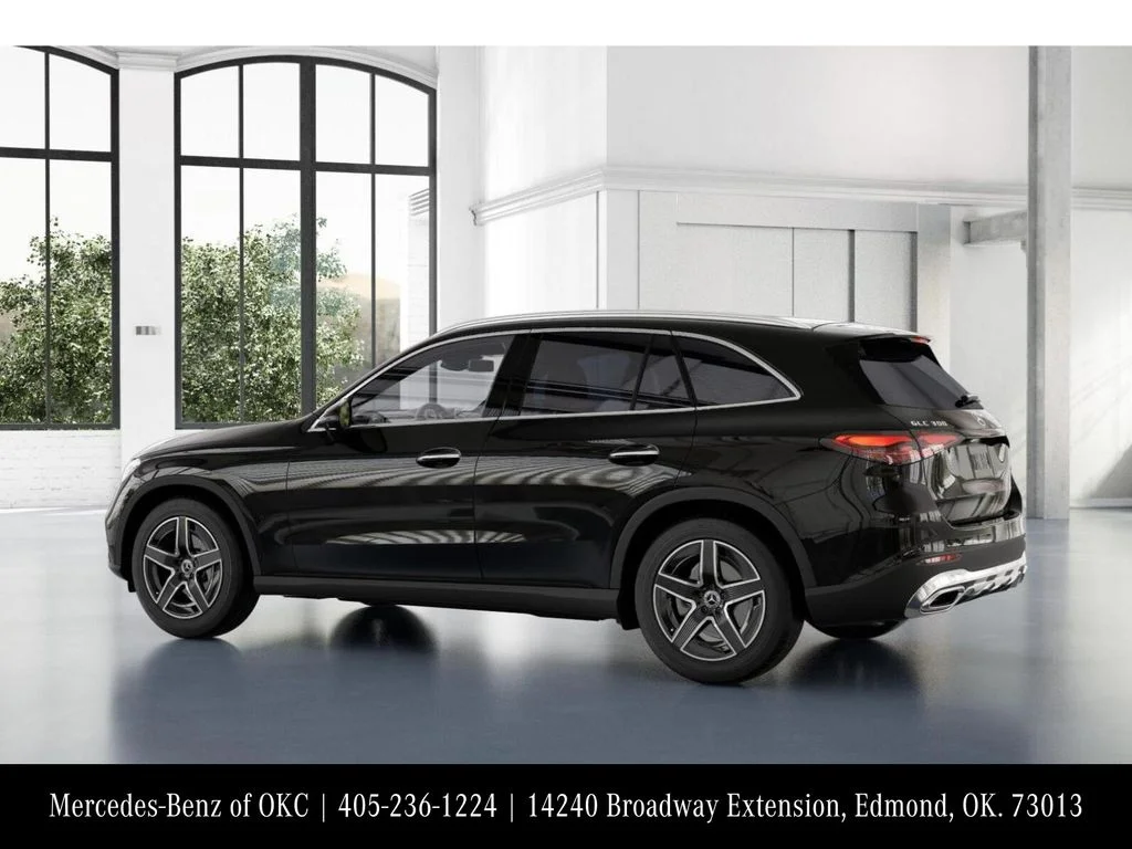 New 2026 Black Mercedes-Benz GLC 300 image 31
