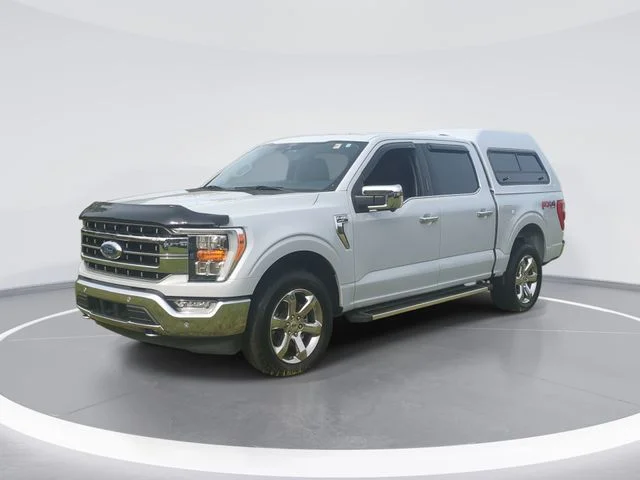 Used 2022 White Ford Lariat image 1
