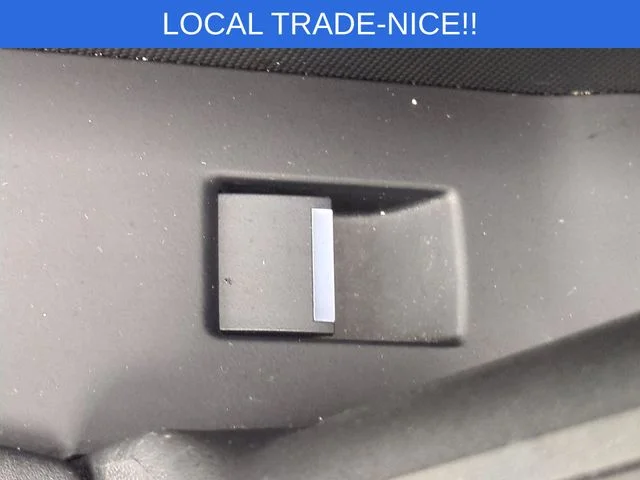 Used 2024  Land Rover S image 31