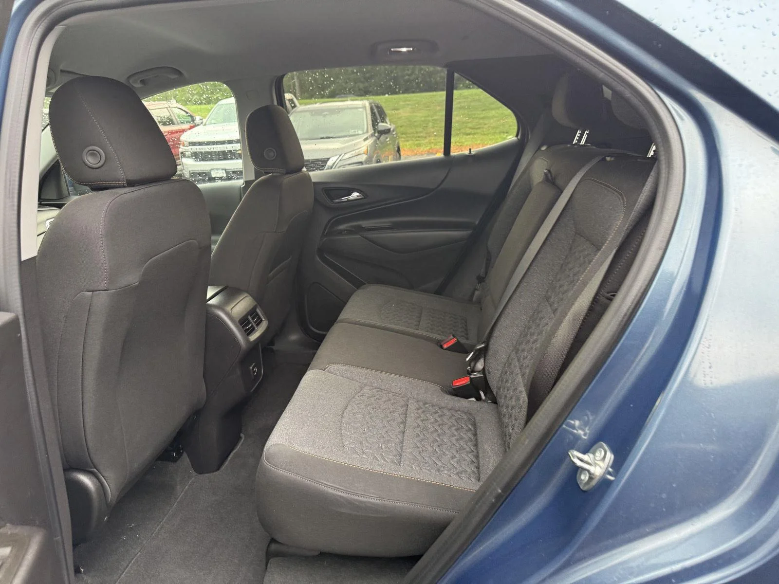 Used 2024 Lakeshore Blue Metallic Chevrolet LT image 6