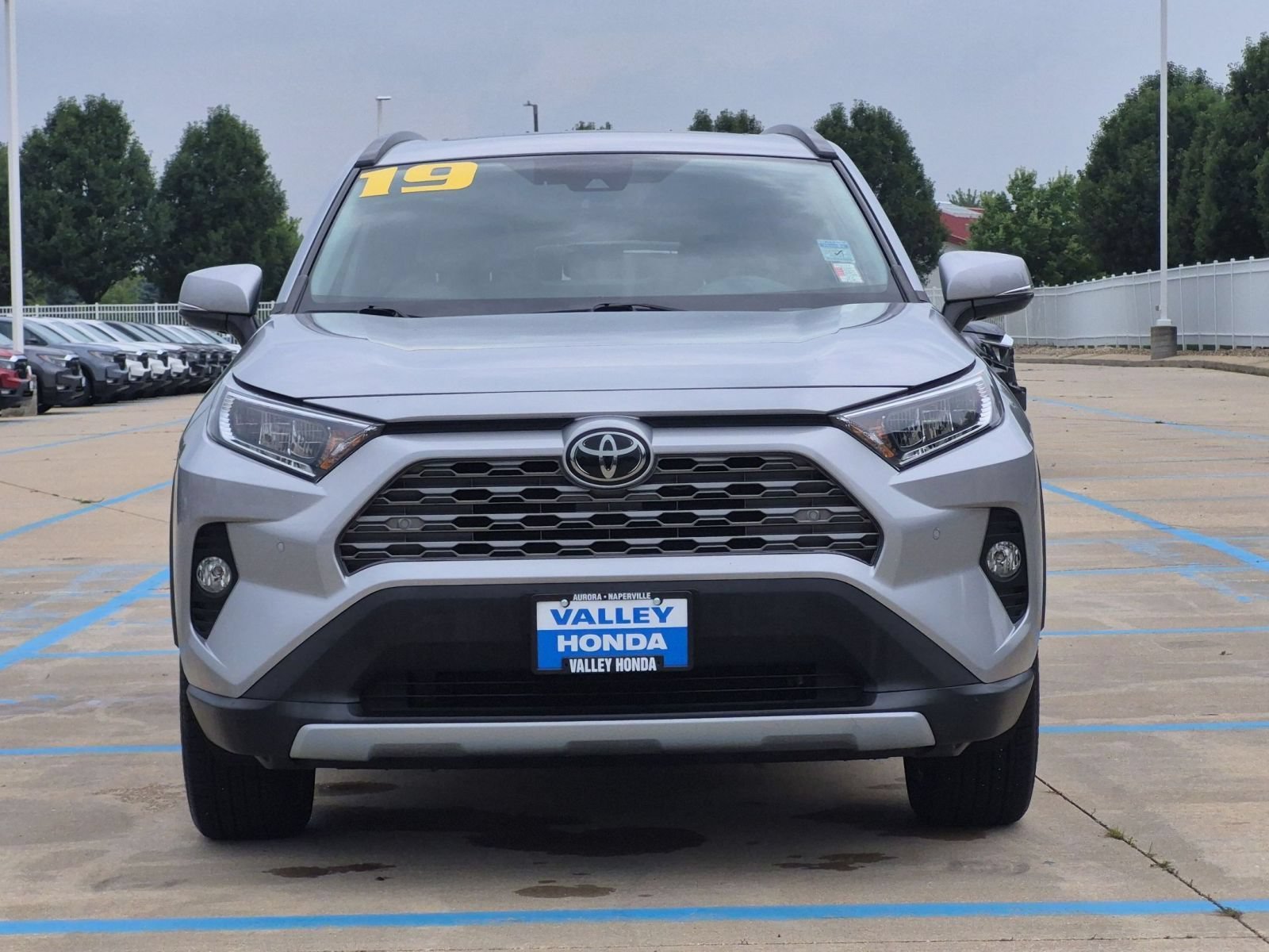 Used 2019 Silver Sky Metallic Toyota Limited AWD image 3