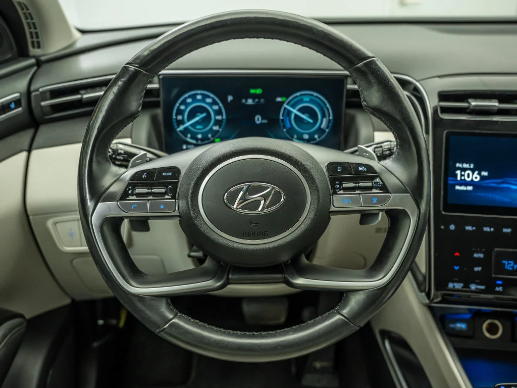 Used 2024 Amazon Gray Hyundai Limited image 40