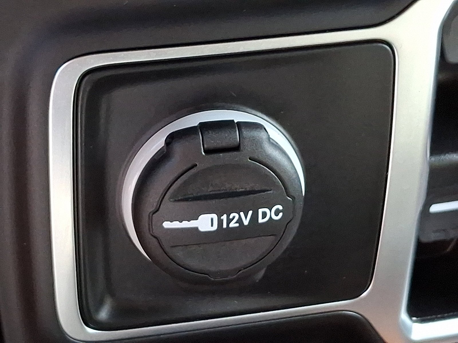 Used 2024 Black Clearcoat Jeep Willys image 24