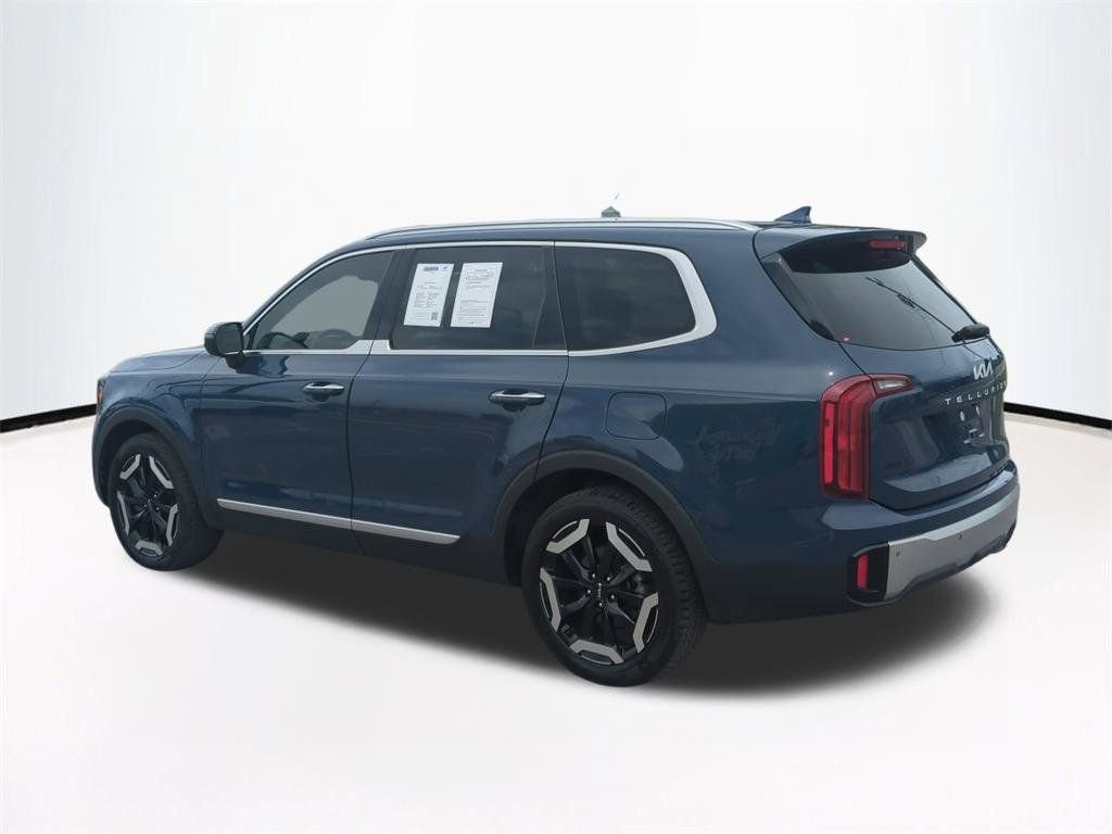 2023 Kia Telluride S - Photo 7