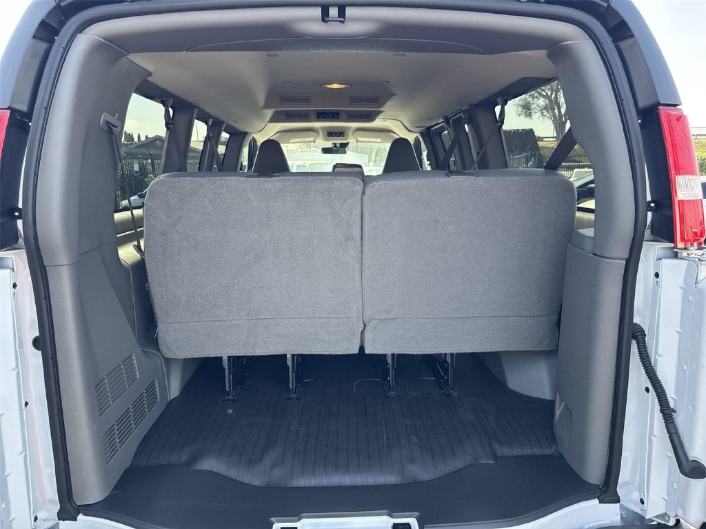 2026 Chevrolet Express Passenger LS - Photo 24