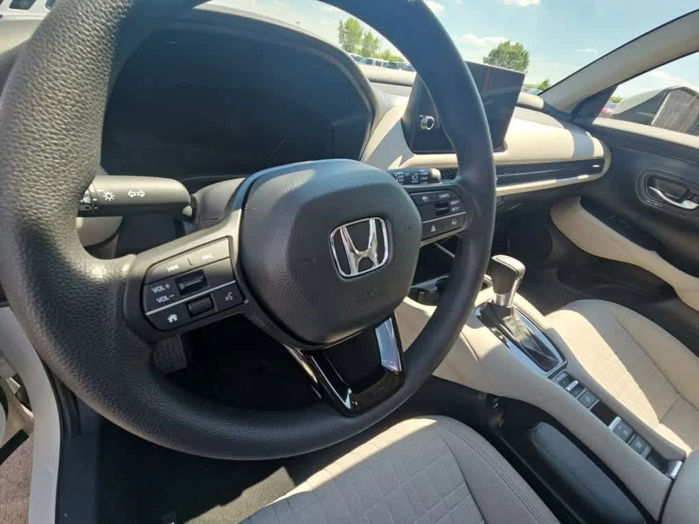 2026 Honda HR-V LX - Photo 40