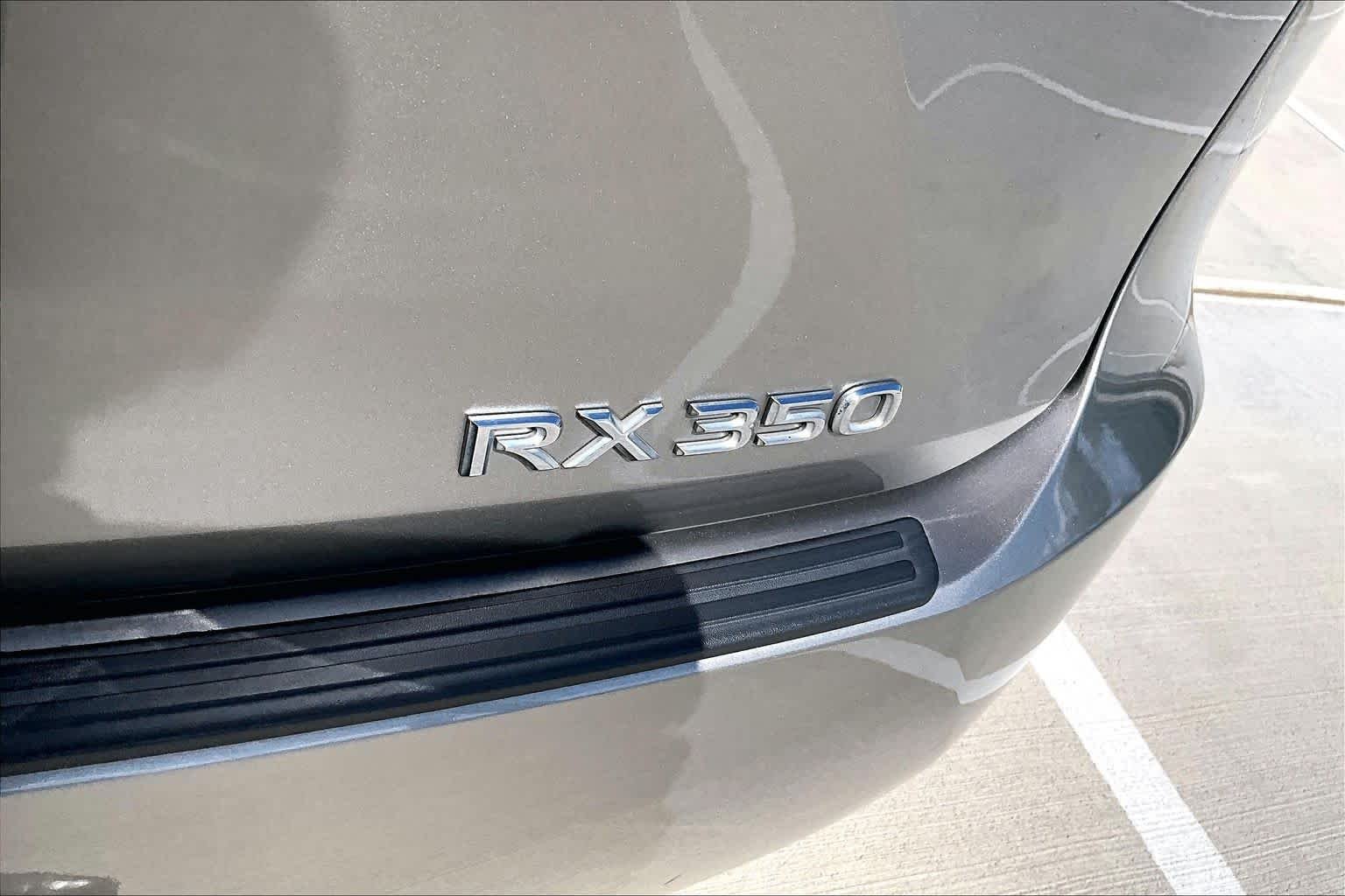 Used 2017 Atomic Silver Lexus  image 9