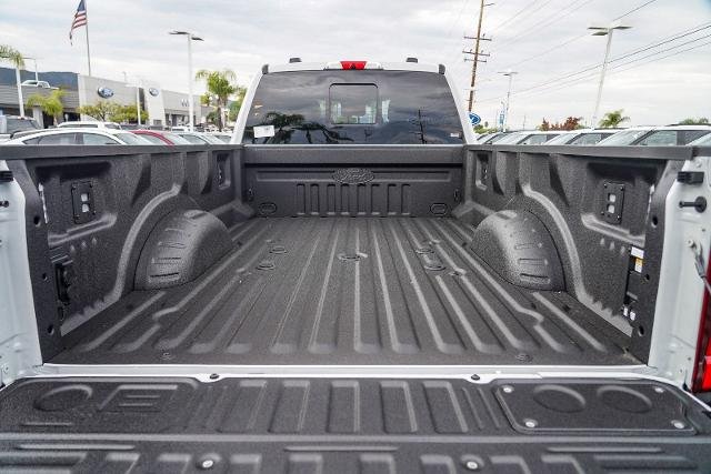 2026 Ford F-350 Super Duty Platinum - Photo 54