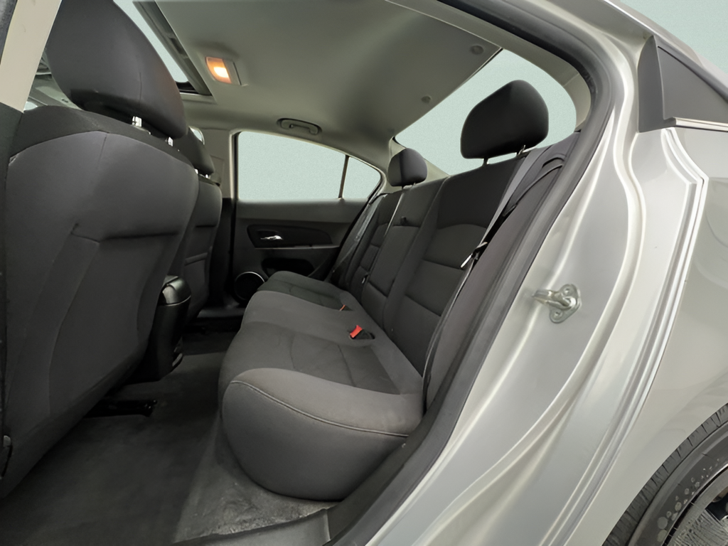 Used 2013 Silver Ice Metallic Chevrolet 1LT image 33