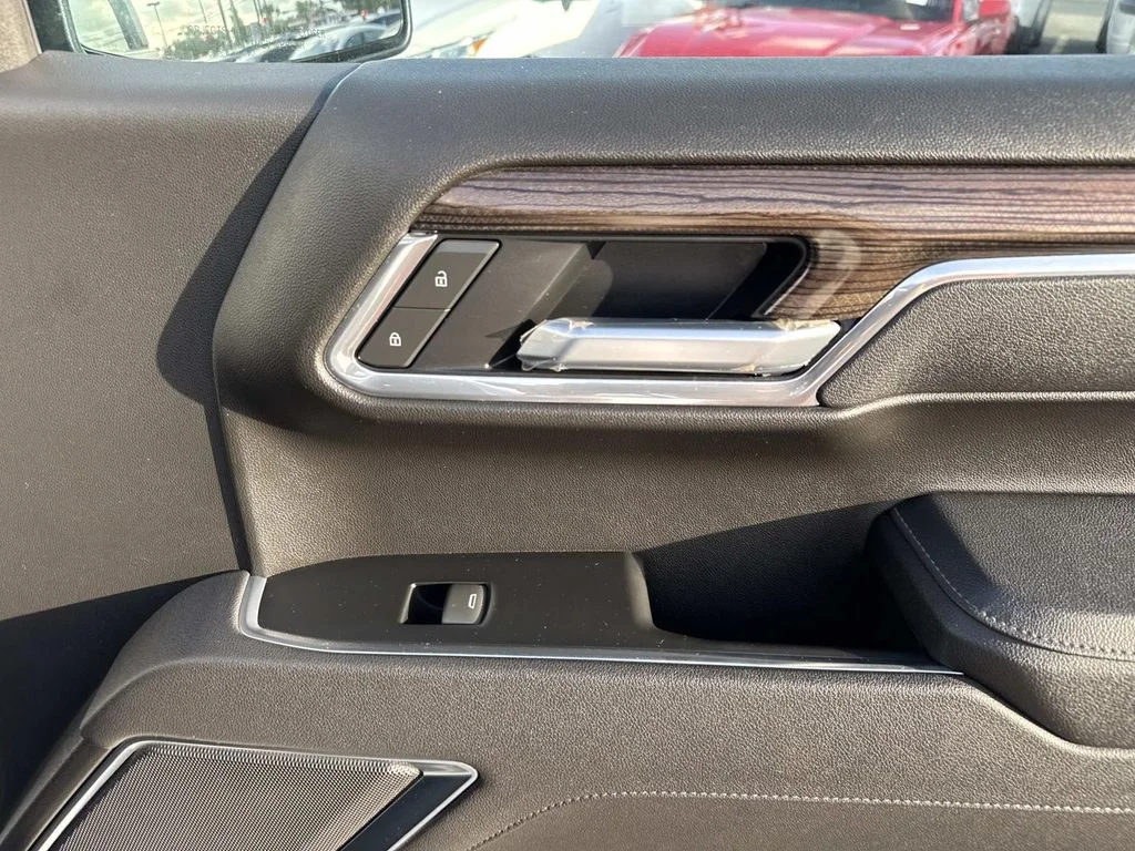 Certified Used 2025 White Chevrolet LT Trail Boss image 15