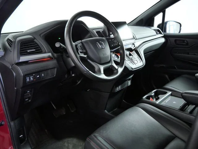 Used 2025  Honda Sport-L image 16