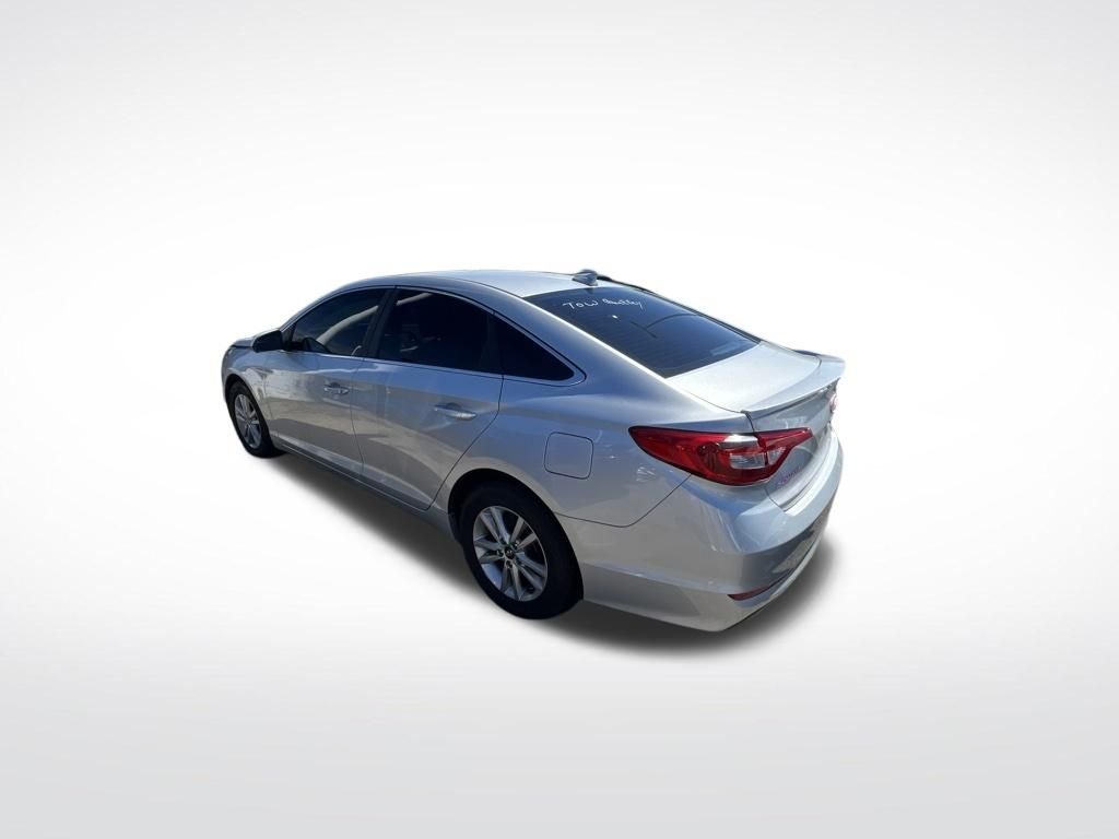 2017 Hyundai Sonata Base - Photo 7