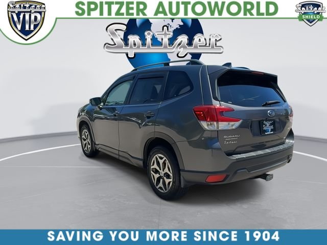 Certified Used 2020 Gray Subaru Premium image 7