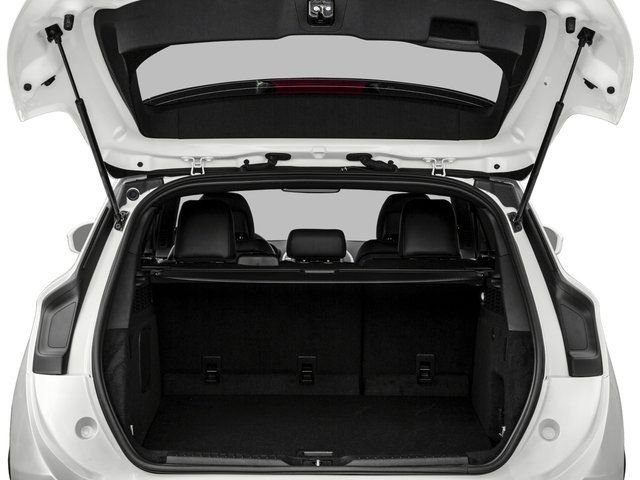Used 2017 Magnetic Gray Metallic Lincoln Premiere image 33