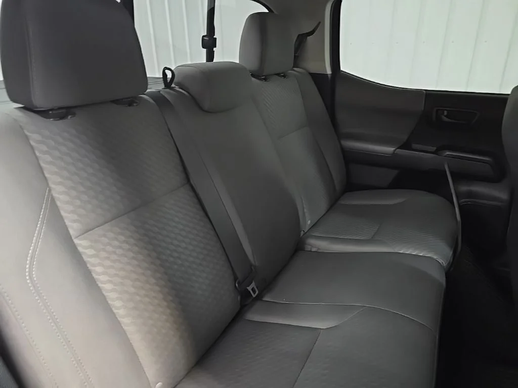 Used 2022 White Toyota SR image 16