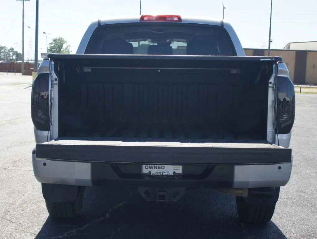 Used 2019 Silver Toyota Limited image 9