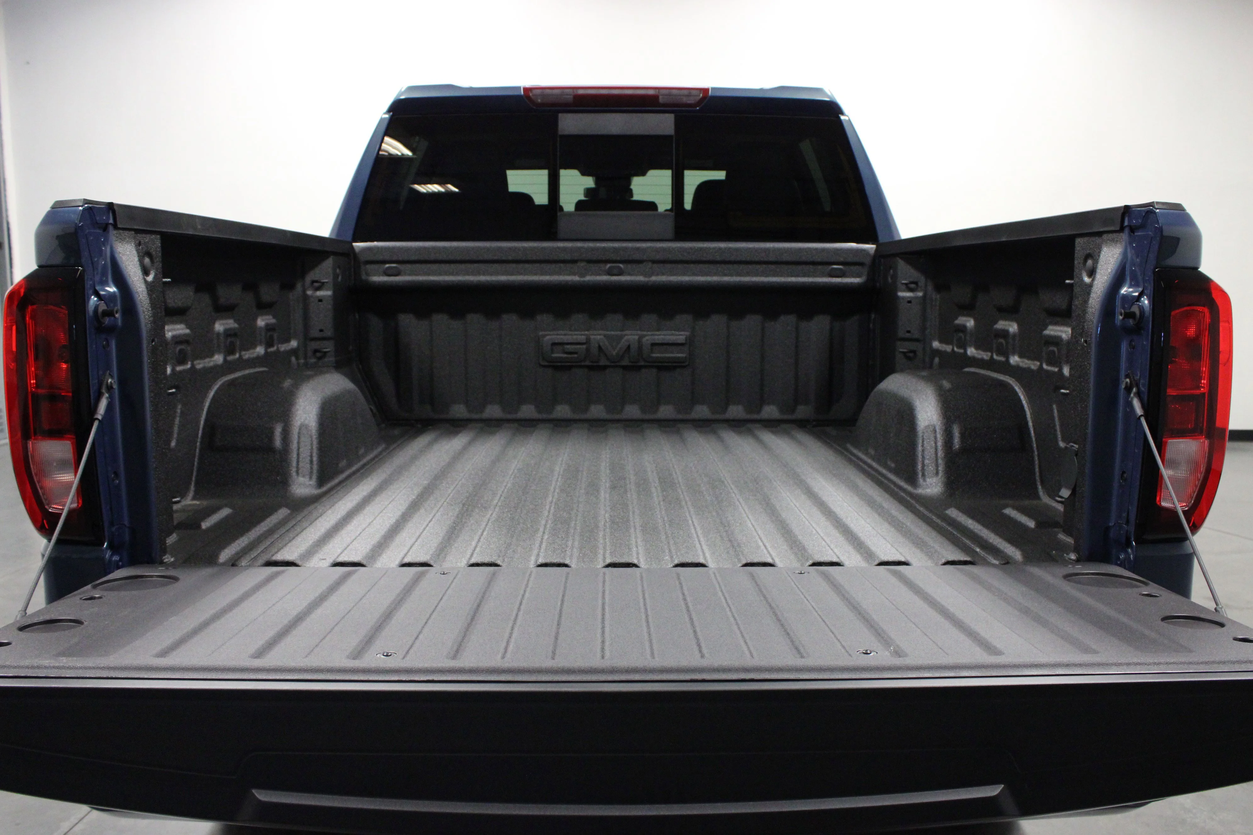 New 2026 DOWNPOUR METALLIC GMC Elevation image 14