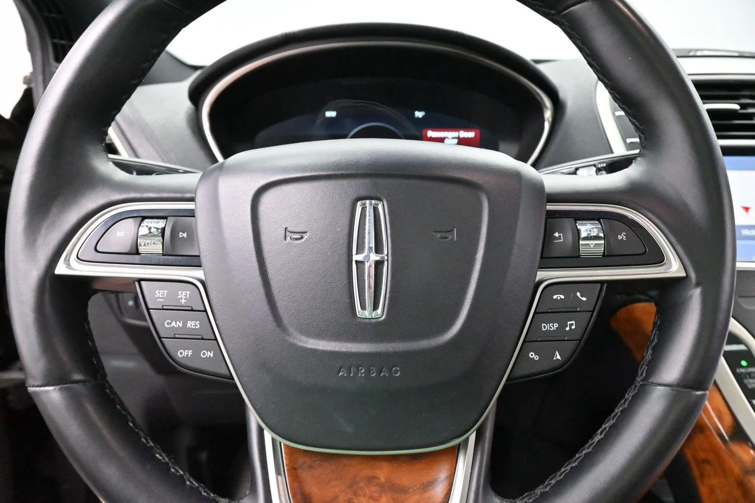Used 2020 Infinite Black Lincoln Reserve image 20