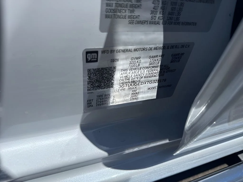 New 2026 Glacier White Tricoat GMC Denali image 33