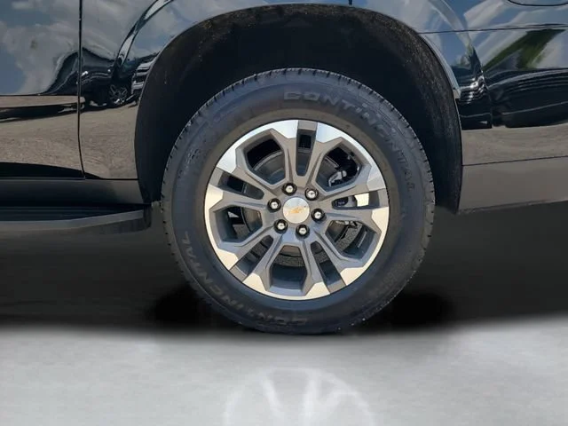 New 2026 Black Chevrolet LT image 39