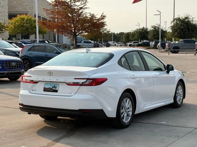 Used 2026 Ice Toyota LE image 5