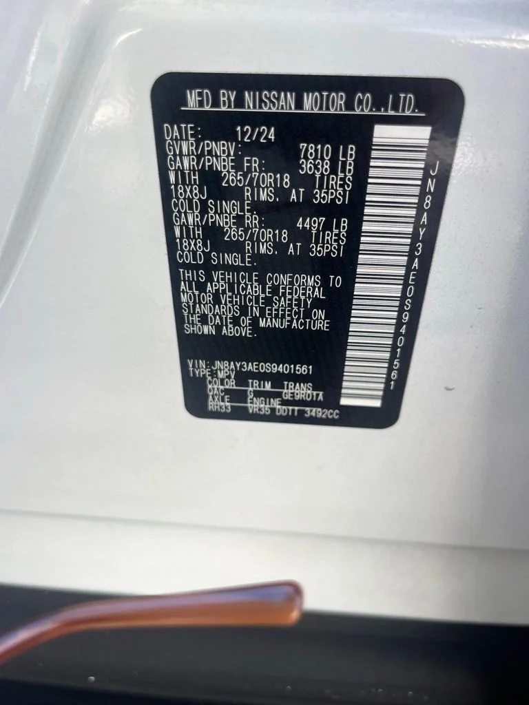 Used 2025 Aspen White Nissan SV image 10