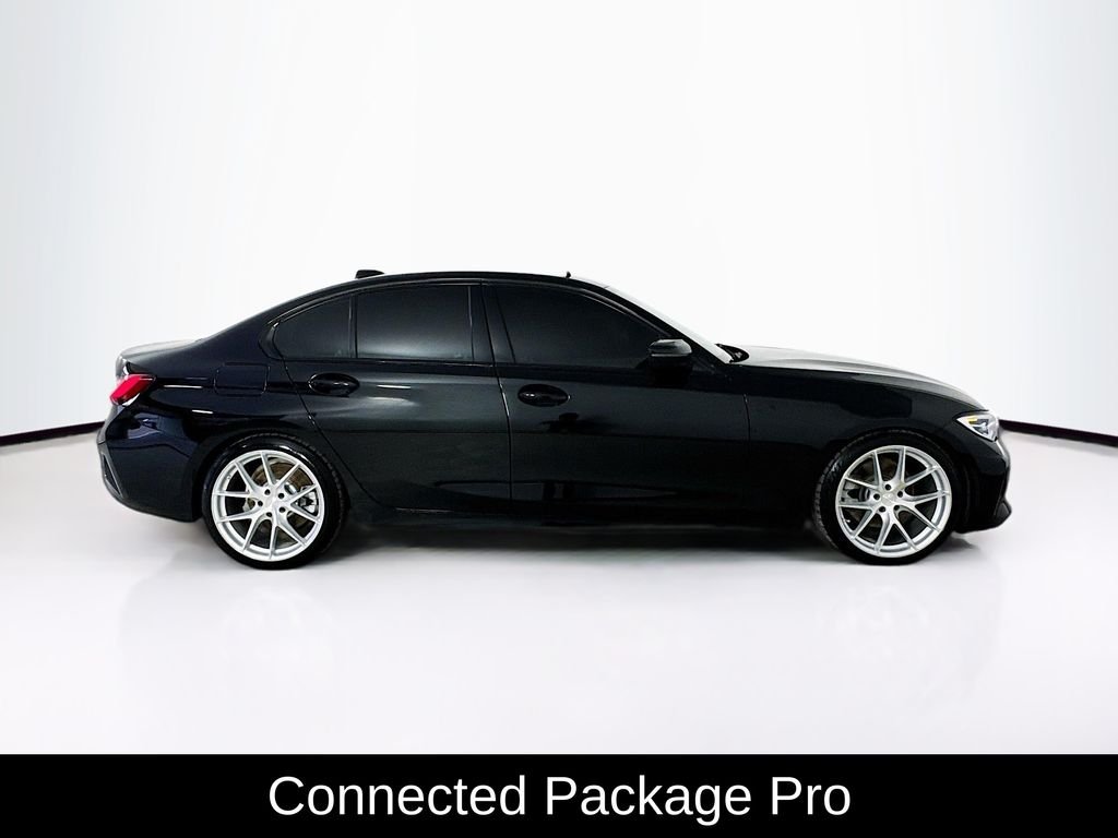 Used 2022 Jet Black BMW 330i xDrive image 9