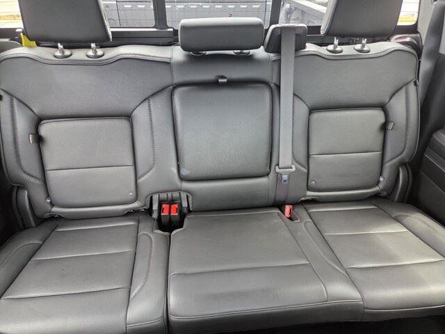Used 2022 Onyx Black GMC Denali image 35