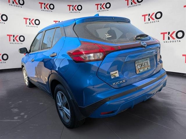 Used 2021 Electric Blue Metallic Nissan S image 4