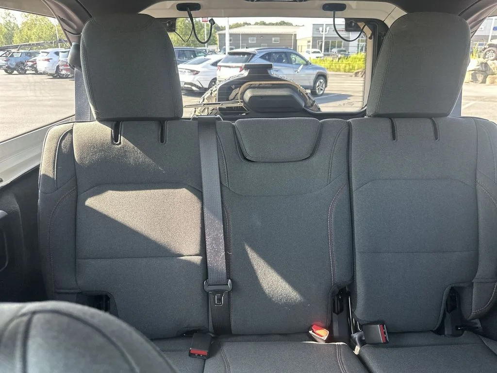 Used 2026 Black Jeep Rubicon image 13