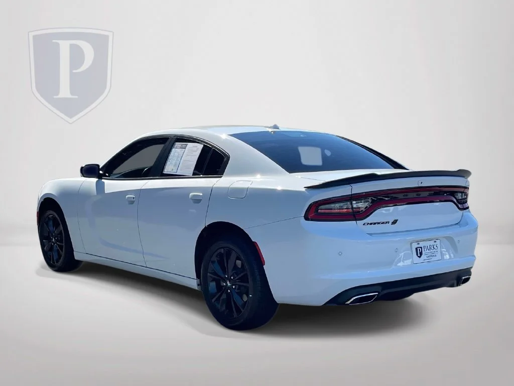 Used 2021 White Dodge SXT image 6