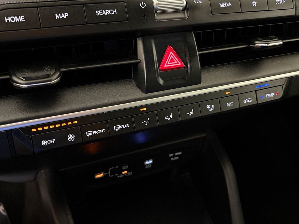 Used 2025 Gray Kia LXS image 27