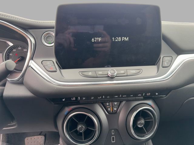 Used 2024 Sterling Gray Metallic Chevrolet 2LT image 25