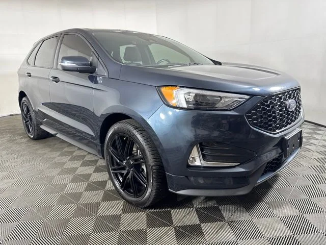 2022 Ford Edge ST AWD's photo