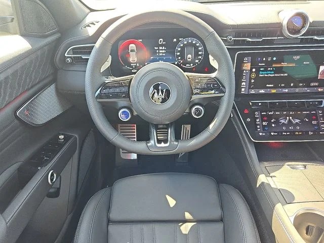 2026 Maserati Grecale Modena V6 - Photo 8