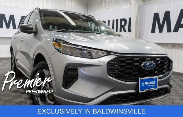 2024 Ford Escape 2024 Ford Escape ST-Line Sport Utility