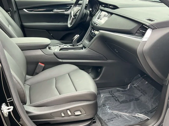 New 2025 Stellar Black Metallic Cadillac Premium Luxury image 20