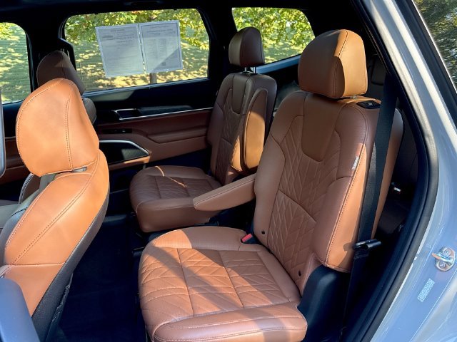 Used 2025 Gray Kia SX-Prestige X-Line image 23