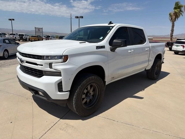 Used 2021 White Chevrolet RST image 1