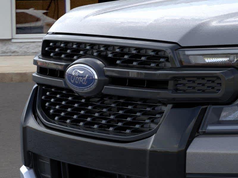 New 2026 M7/ Ford XLT image 17
