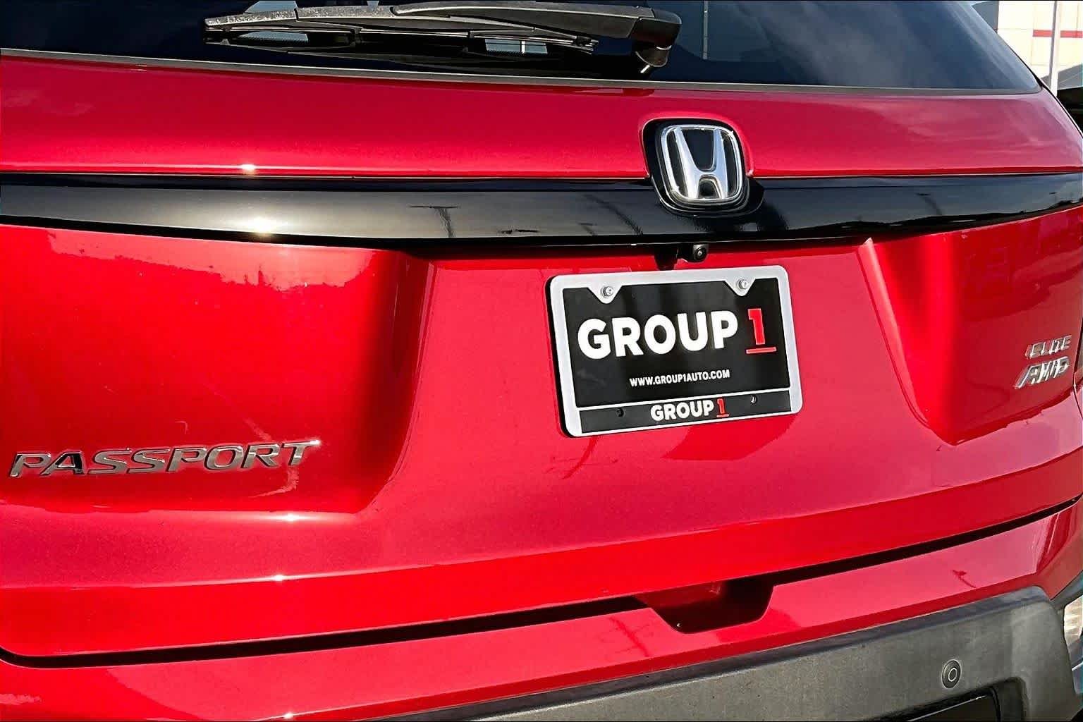 Used 2023 Radiant Red Metallic II Honda Elite image 30