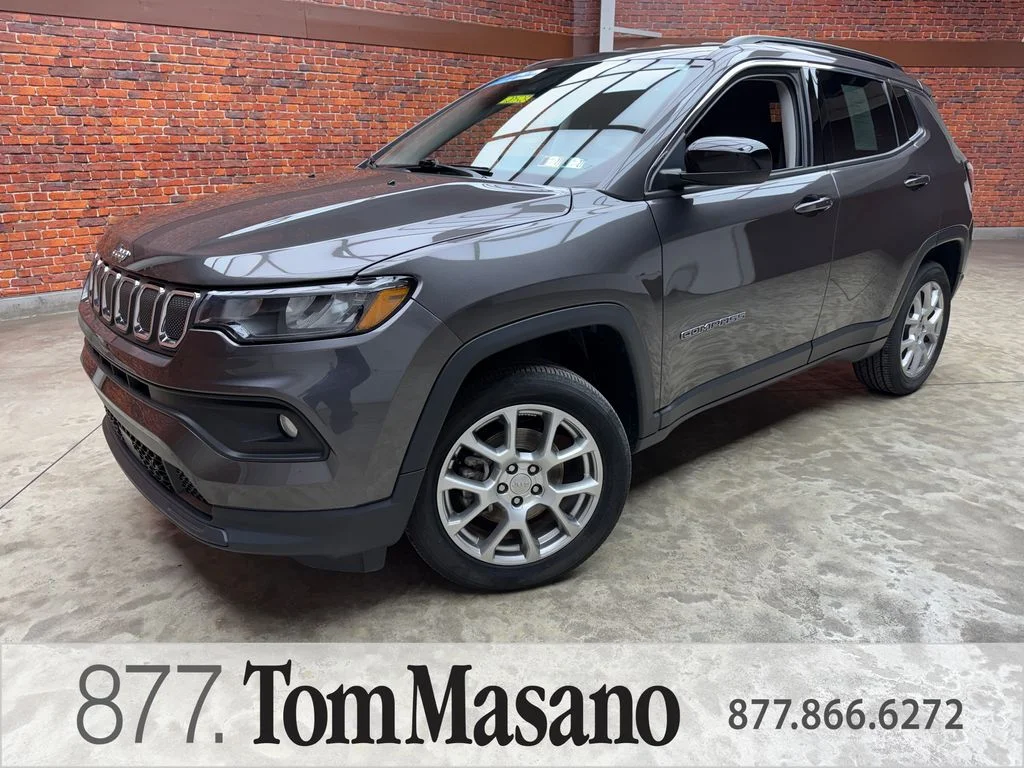 2022 Jeep Compass Latitude Lux 4X4's photo