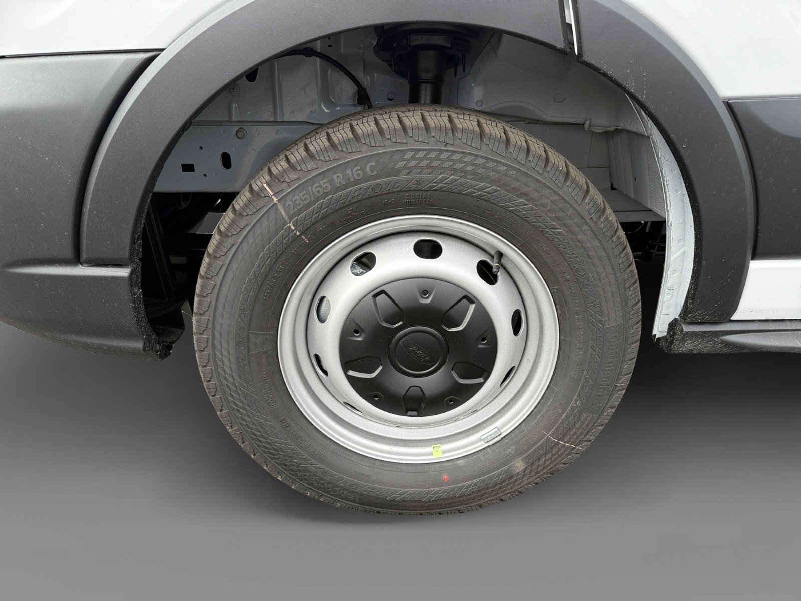 New 2026 Oxford White Ford Cargo Van image 9