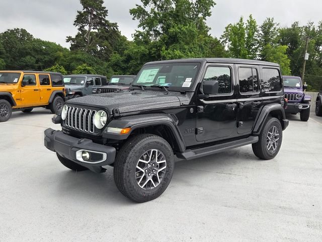 New 2026 Black Clear-Coat Exterior Paint Jeep Sahara image 3